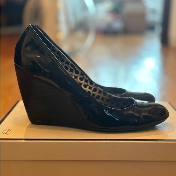 Coach Wedges - Picture 6 of 9